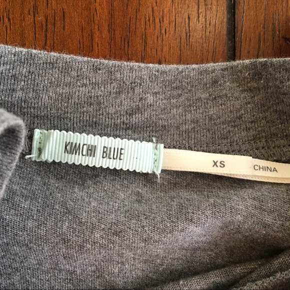 NWOT Ruffled Crop Tee - Picture 2 of 3